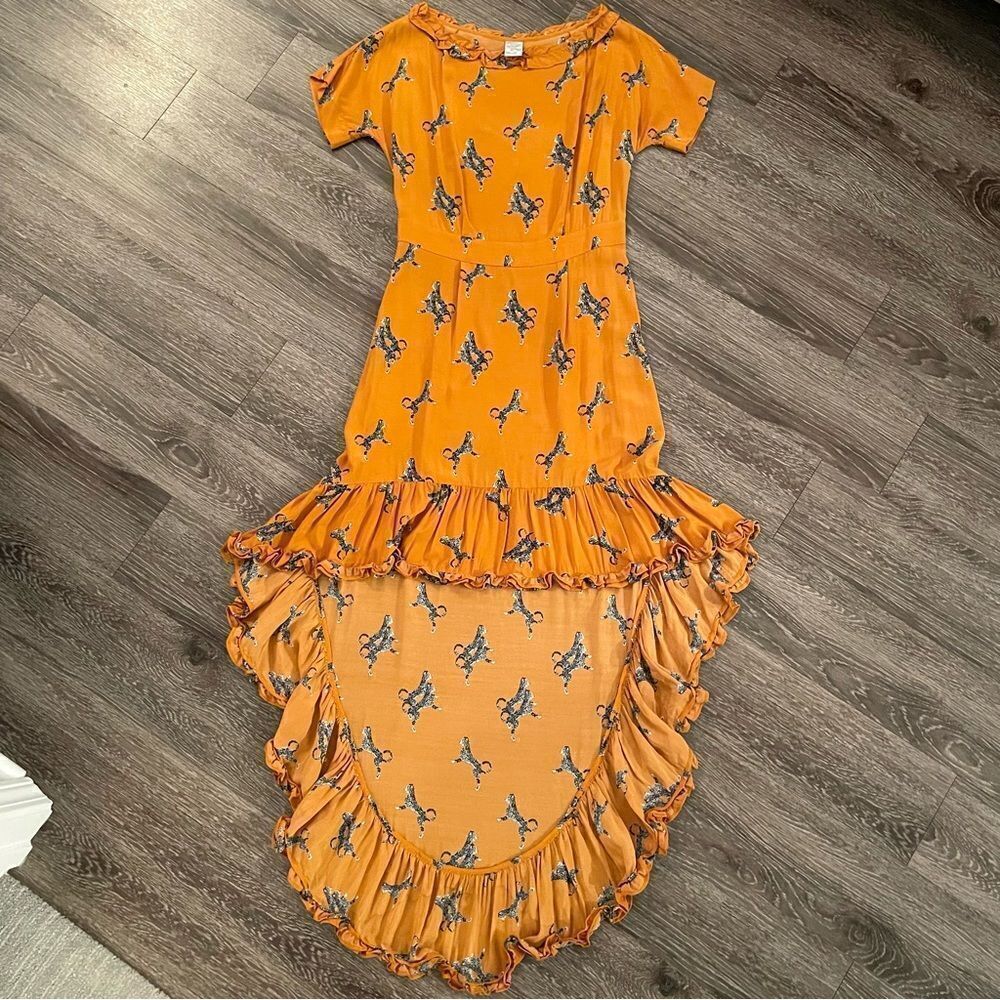 BAUM UND PFERDGARTEN Asymmetric Ruffled Printed Crepe Dress In Desert Cat